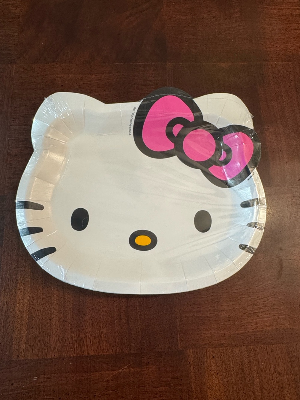 Hello Kitty by Sanrio Birthday Party Paper Plates New Sealed Party Supplies